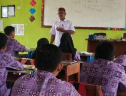 Agar Pembelajaran Lebih Bermakna, SMPN 2 Simpang Rimba Undang Ketua LAM Basel sebagai Guru Tamu