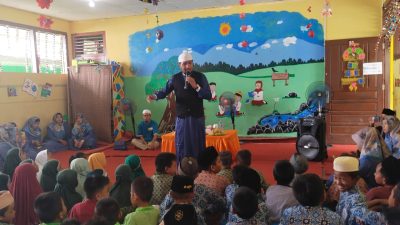 Rayakan Maulid Nabi, SDN 10 Muntok hadirkan Ustadz Habib Haedar