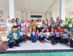 Guru SDN 13 Koba dan Pembina Pramuka SMAN 1 Namang Kembali Menulis Karya Inspirasi