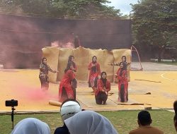 “Nyungkor Udang” Meriahkan Pagelaran Tari Kreasi di SMAN 1 Toboali 