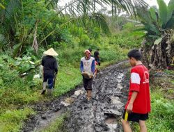 Anggota Pramuka Smansa Namang Gabung dengan Warga. Ada Apa? 