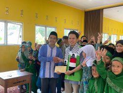 Estilas Gelar Bekisah Palestina 