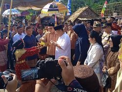 Semangat Qur’ani Membumi di Pesta Hadir Suku Ketapik Desa Kacung: Bangun Karakter Bermartabat di Tengah Keterbatasan