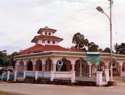 Masjid Al Mukarrom Tuatunu 