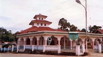 Masjid Al Mukarrom Tuatunu 