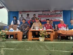 20 Anggota Polsek Tempilang Amankan Jalannya Pawai HUT RI ke-80 di Kecamatan Tempilang