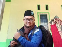 “Jalan Berliku Lelah, Cahaya Iman Penuntun”
