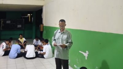 Mengapa Jumat Malam Kak Mei ke SMAN 1 Namang? Ternyata ini Kegiatannya