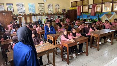 Mahasiswa Vokasi UNY Gelar Edukasi Stop Bullying di SDN 1 Karangsari