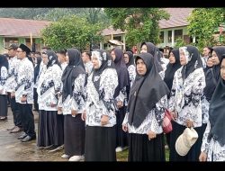 PGRI Kecamatan Simpang Rimba Gelar Upacara HUT PGRI & HGN ke-80, Meriah dengan Berbagai Lomba dan Doorprize Jalan Santai