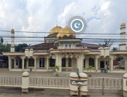 Masjid Besar Darussalam Bakam dan Makam Belanda 