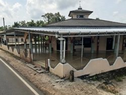 Masjid Al Muflihun, Pugul